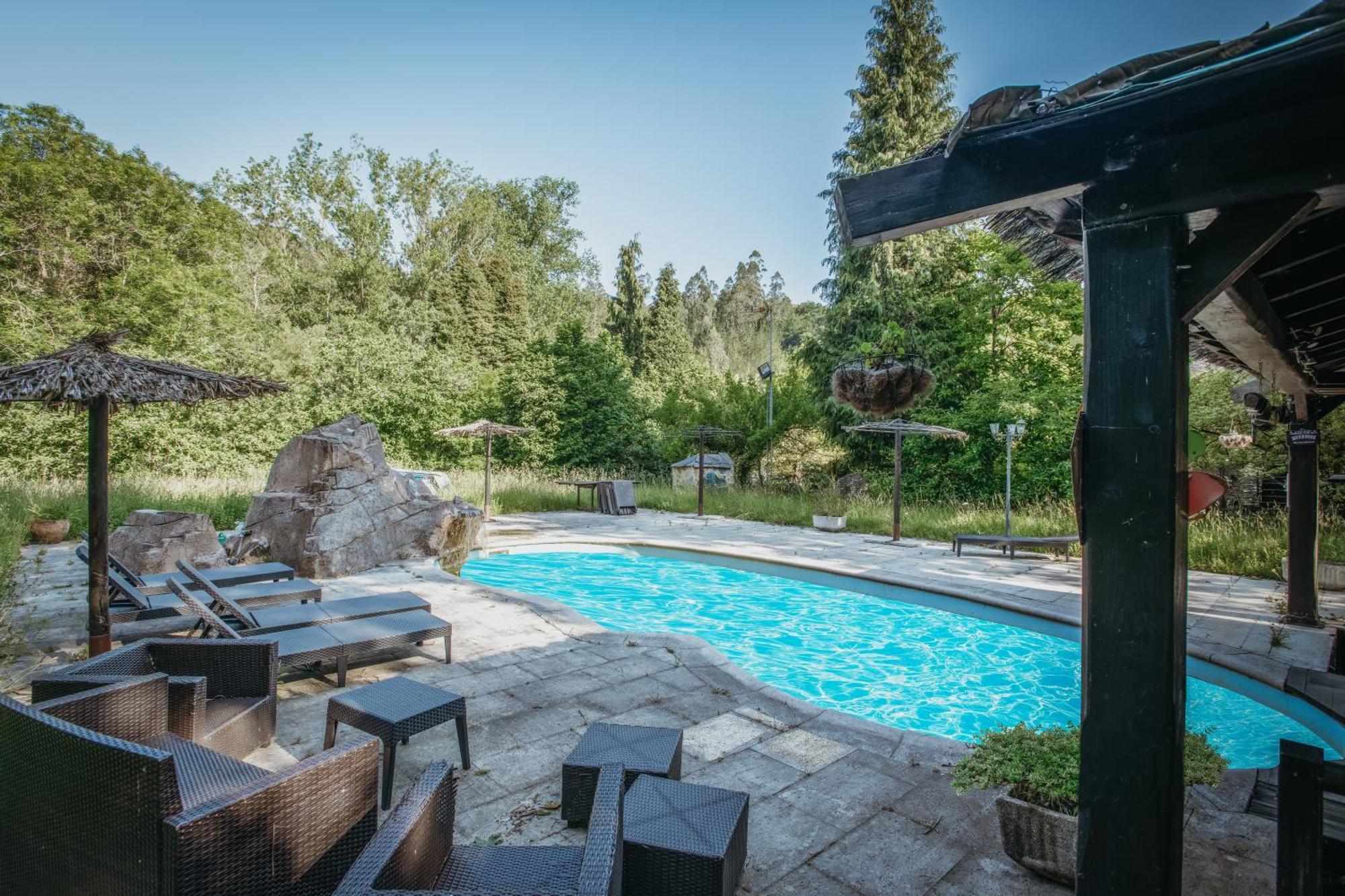 Villa En Asturias Con Cine, Piscina, Bbq, Juegos, 14 Pax Cobre Bagian luar foto