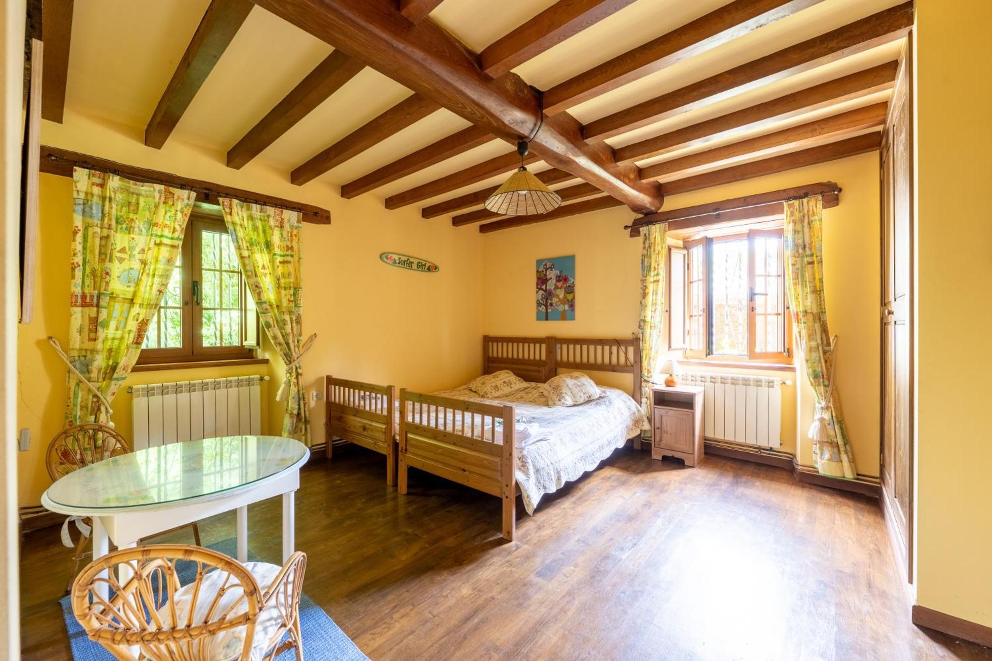Villa En Asturias Con Cine, Piscina, Bbq, Juegos, 14 Pax Cobre Bagian luar foto