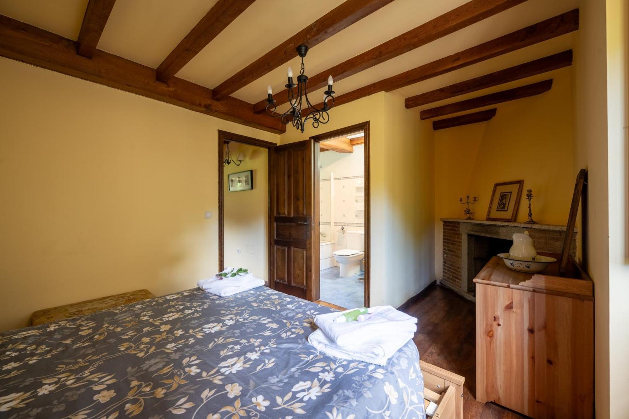 Villa En Asturias Con Cine, Piscina, Bbq, Juegos, 14 Pax Cobre Bagian luar foto